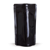 Stand-up pouch black — Application view in real-world use during the packaging workflow